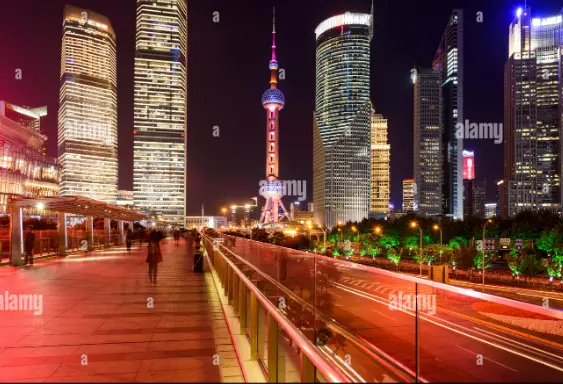 徐家汇夜逛｜太平洋百货旧址改的新商场，到底值不值得专门跑一趟？