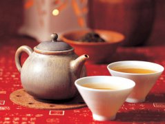 吃茶品茗小百科：你该喝甚么茶？