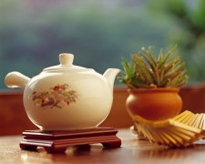 周公解梦：梦见品茗